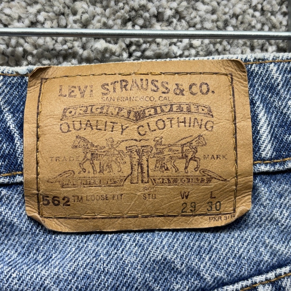 Vintage Levis 562 Mens Jeans 29x30 Orange Tab Loose Student Fit Y2K USA 90s - Picture 3 of 15